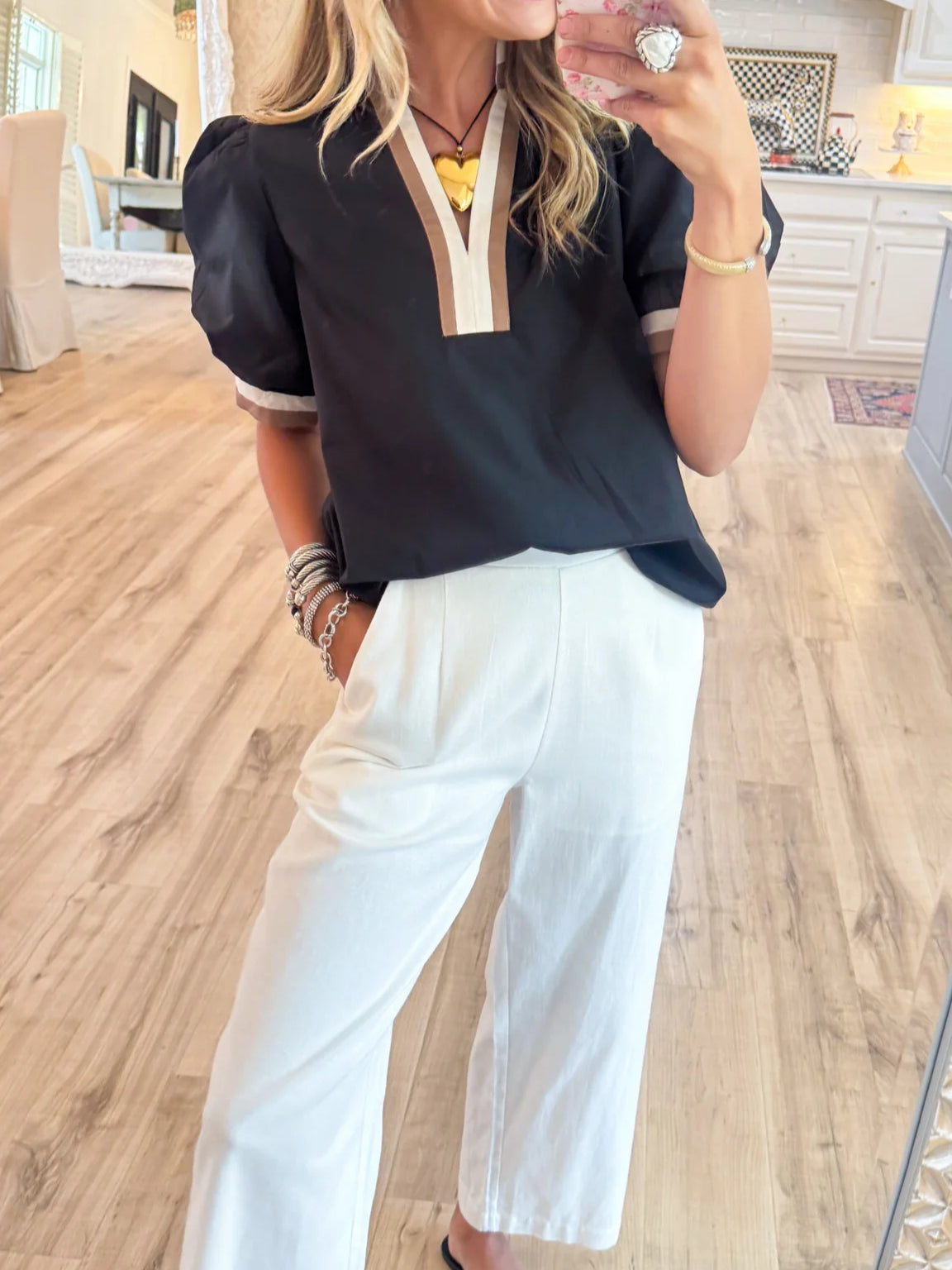 Black Solid Ballon Sleeve Top