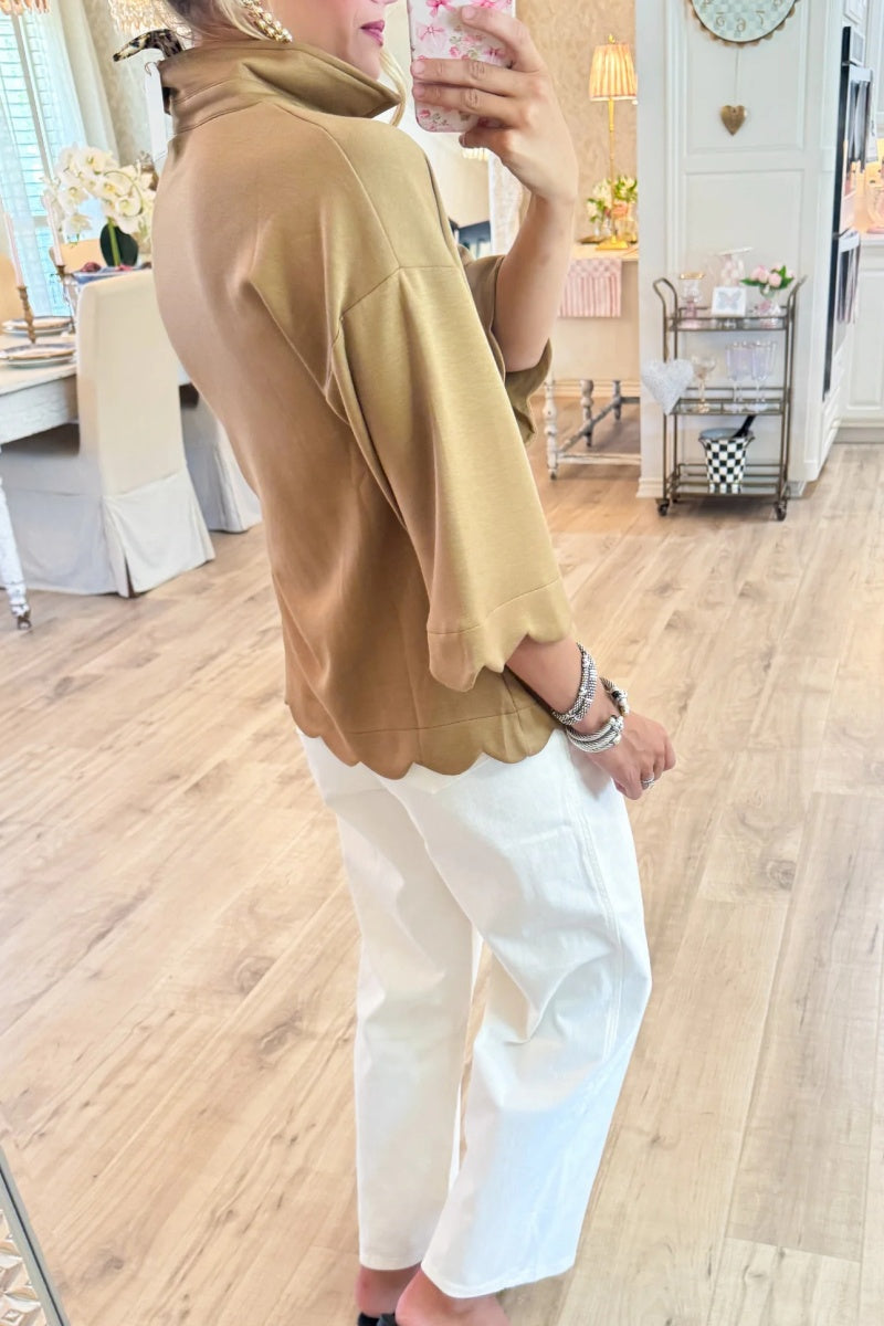 Scallop Edge Detail Solid Top